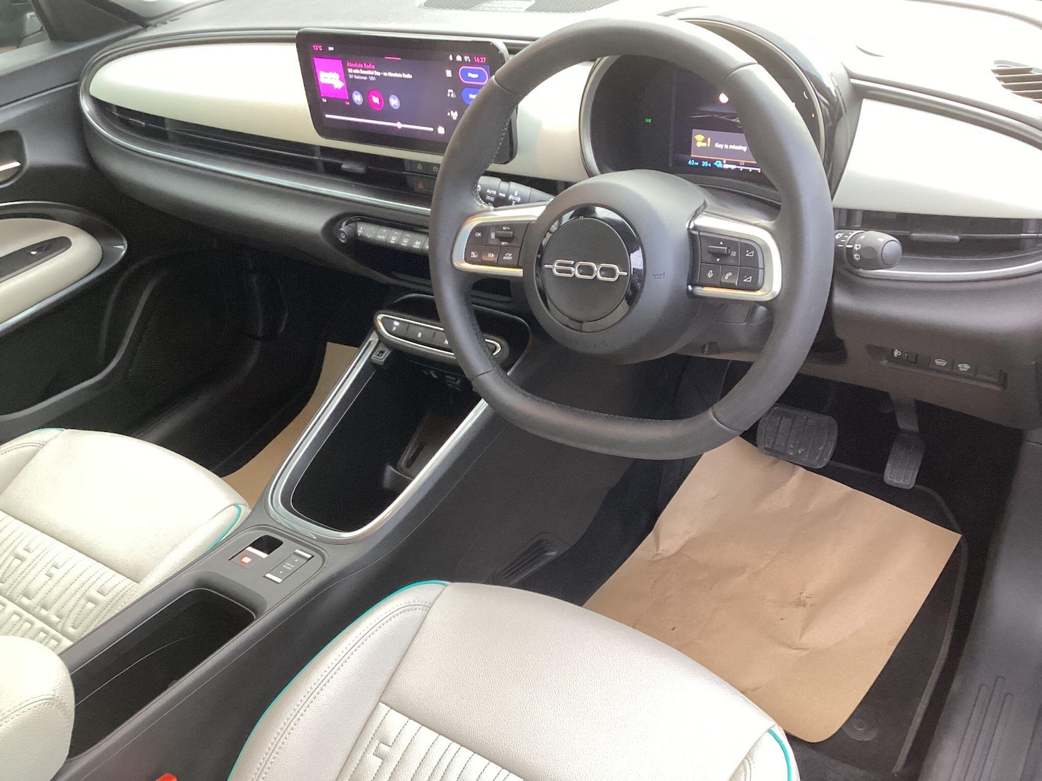 Used Fiat 600e 2024 for sale - 76380920: Photo 31