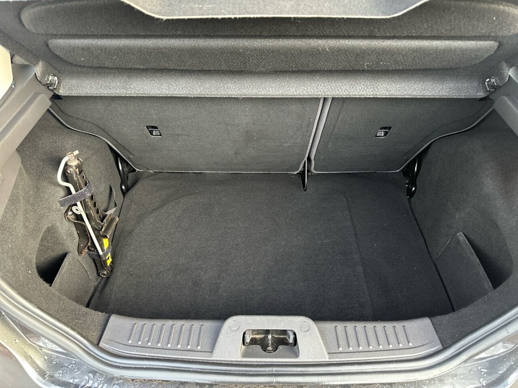 Used Ford Fiesta 2016 for sale - 78095787: Photo 34