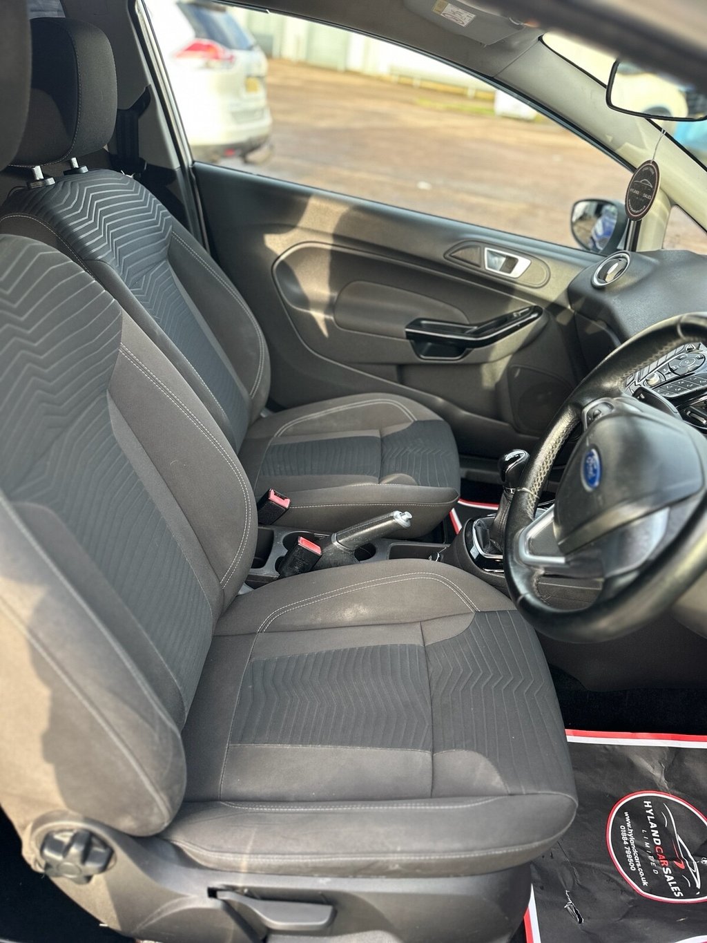 Used Ford Fiesta 2015 for sale - 76821087: Photo 22