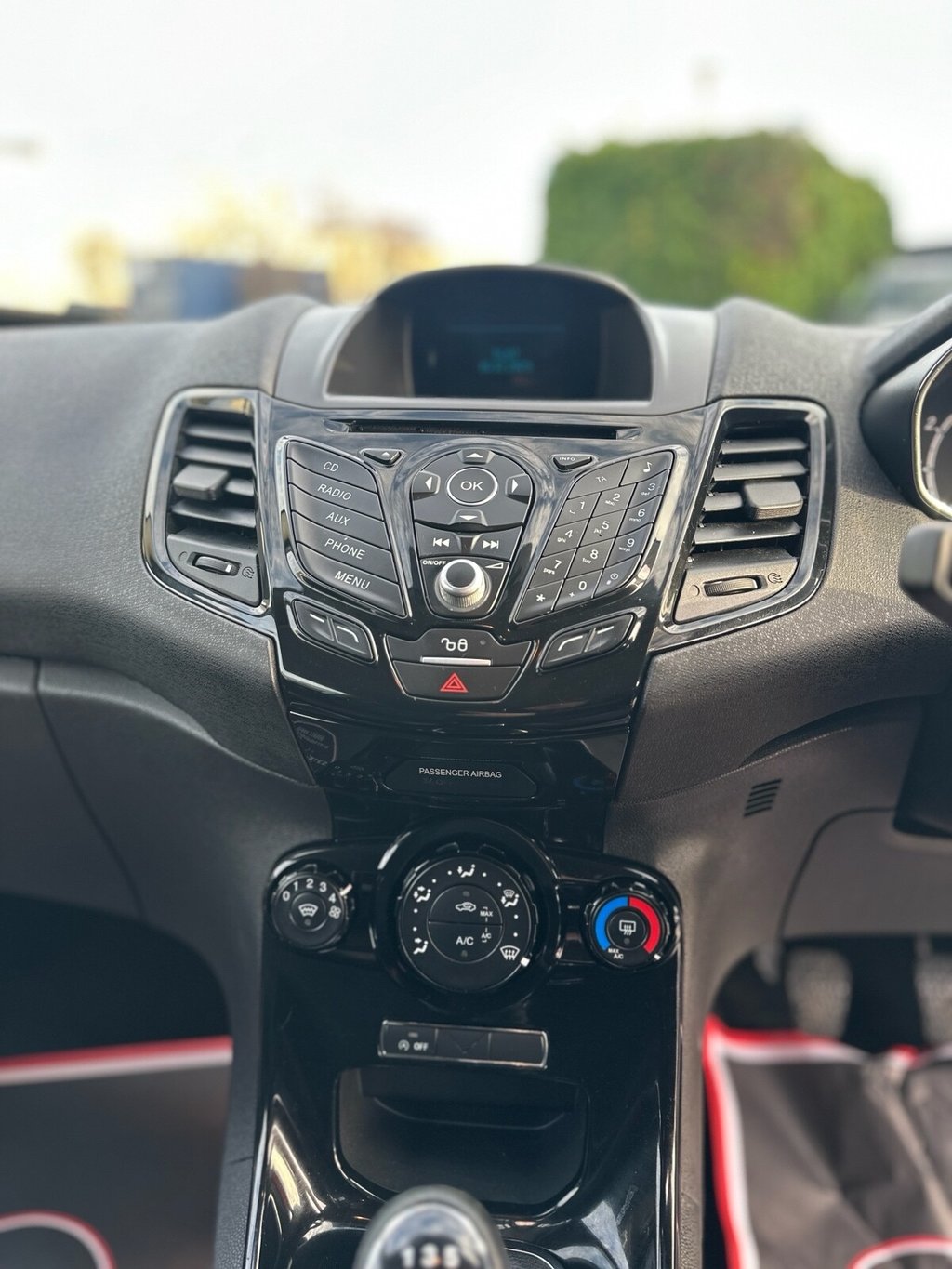 Used Ford Fiesta 2015 for sale - 76821087: Photo 26