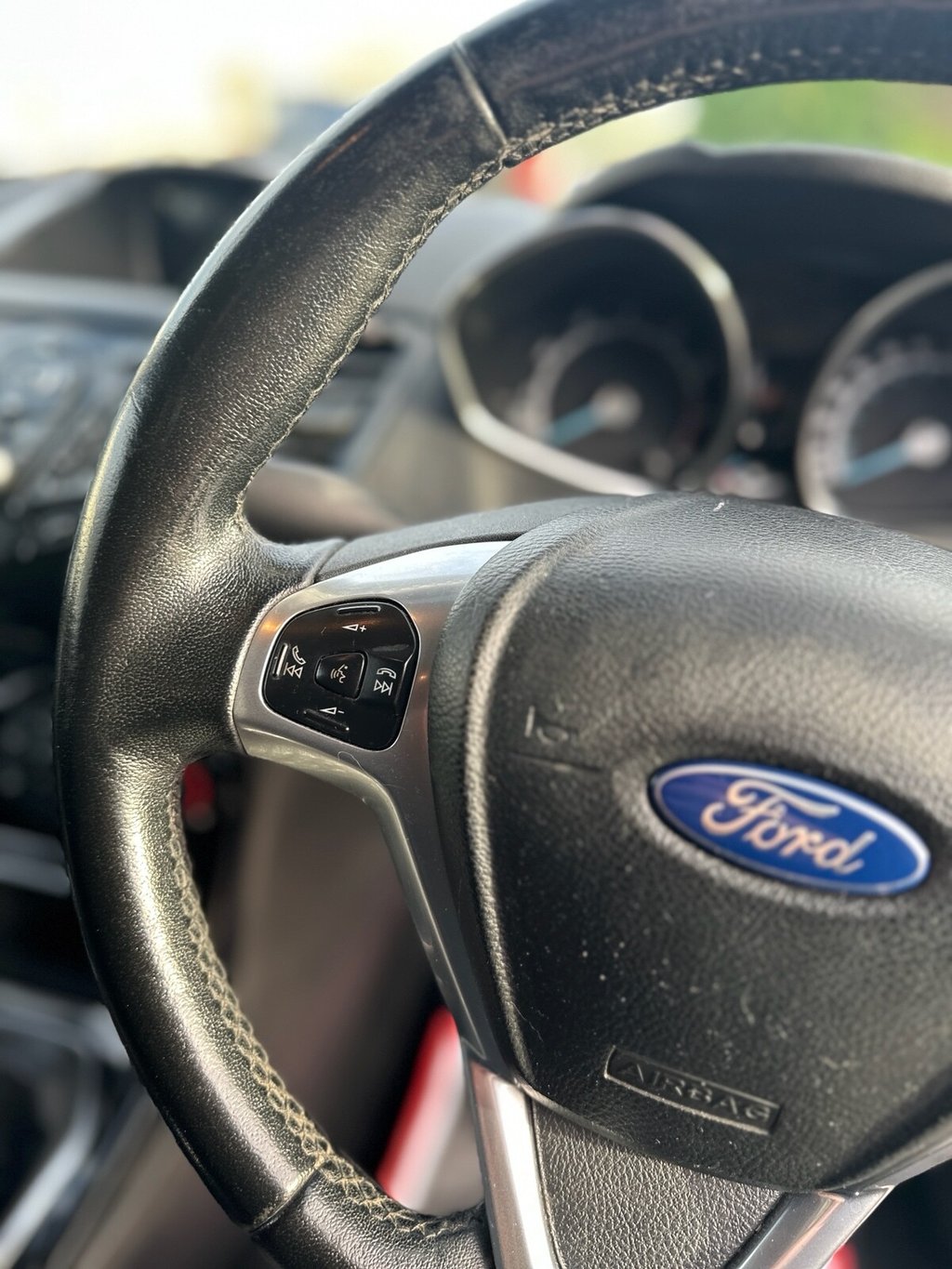 Used Ford Fiesta 2015 for sale - 76821087: Photo 29