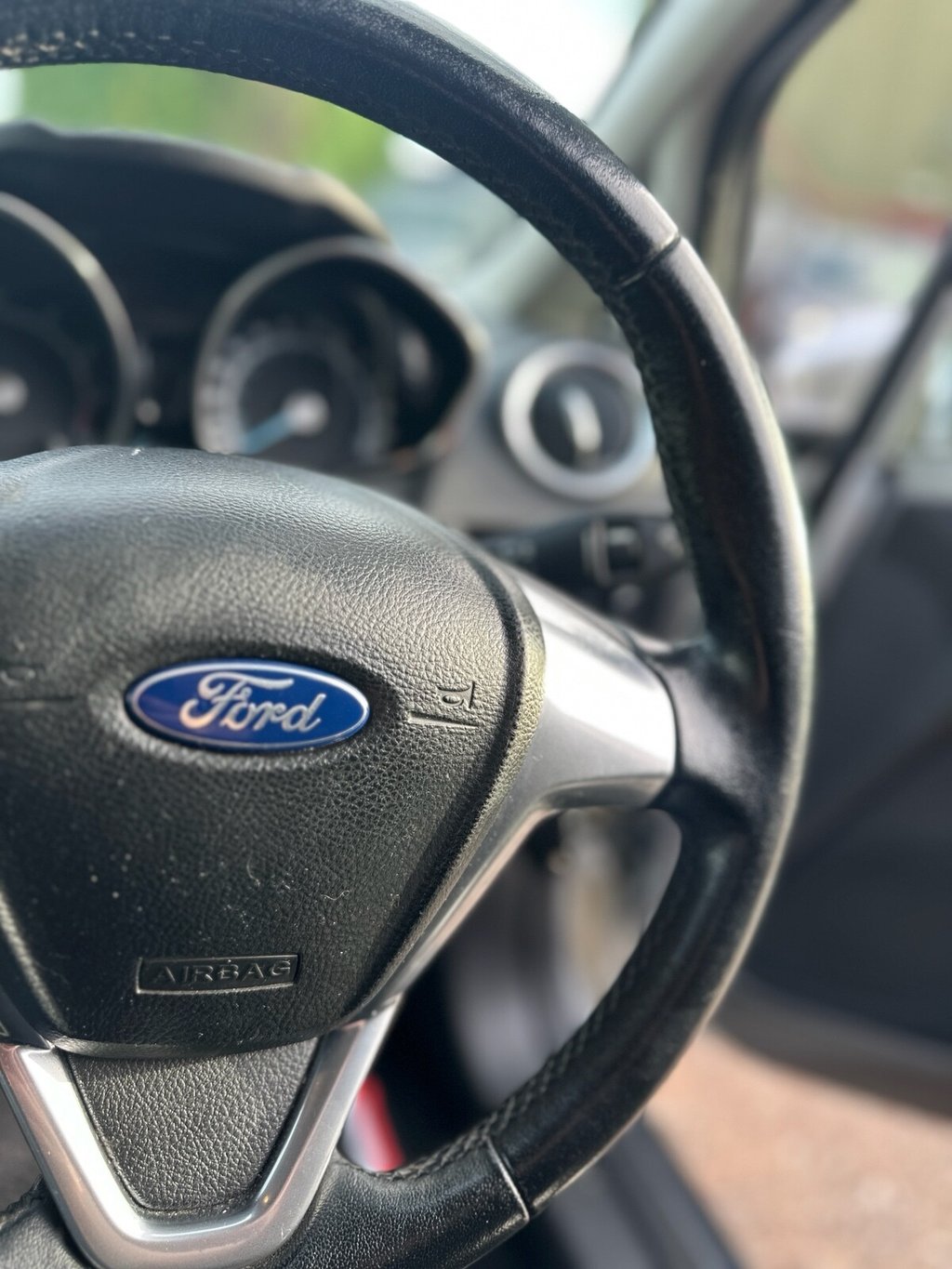 Used Ford Fiesta 2015 for sale - 76821087: Photo 32
