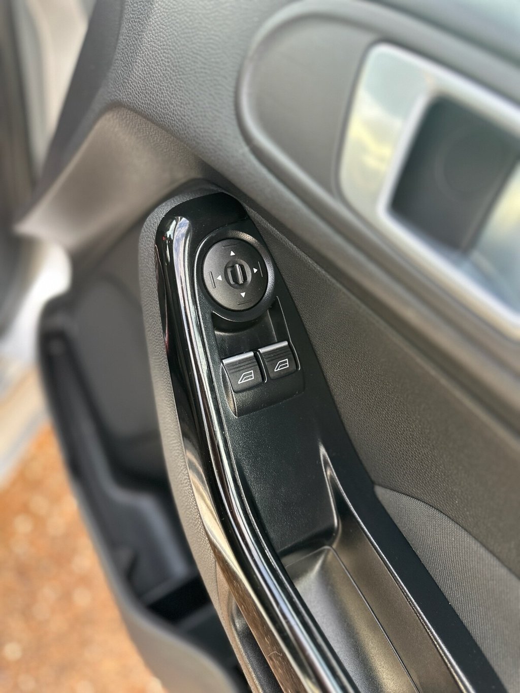 Used Ford Fiesta 2015 for sale - 76821087: Photo 34