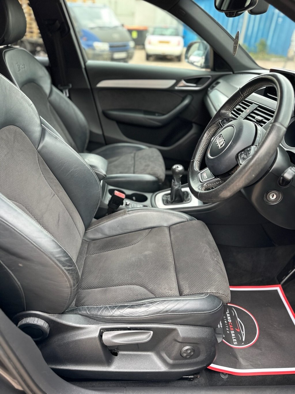 Used Audi Q3 2015 for sale - 75799865: Photo 21