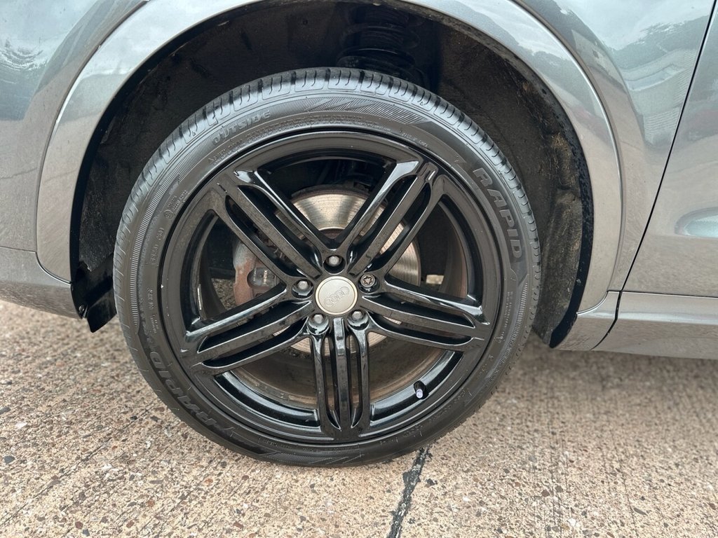 Used Audi Q3 2015 for sale - 75799865: Photo 44