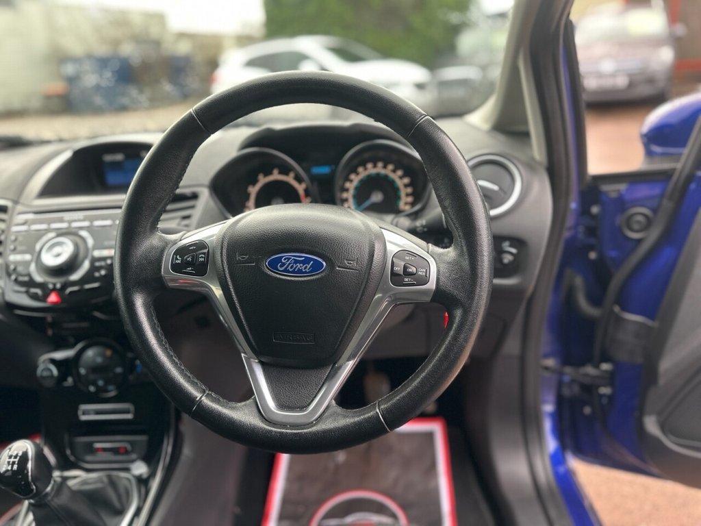 Used Ford Fiesta 2014 for sale - 77355833: Photo 25