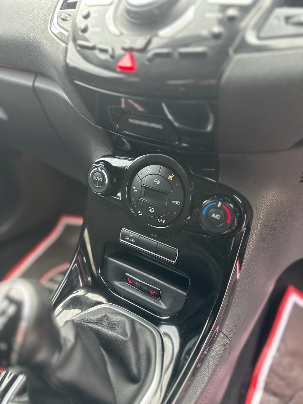 Used Ford Fiesta 2014 for sale - 77355833: Photo 28