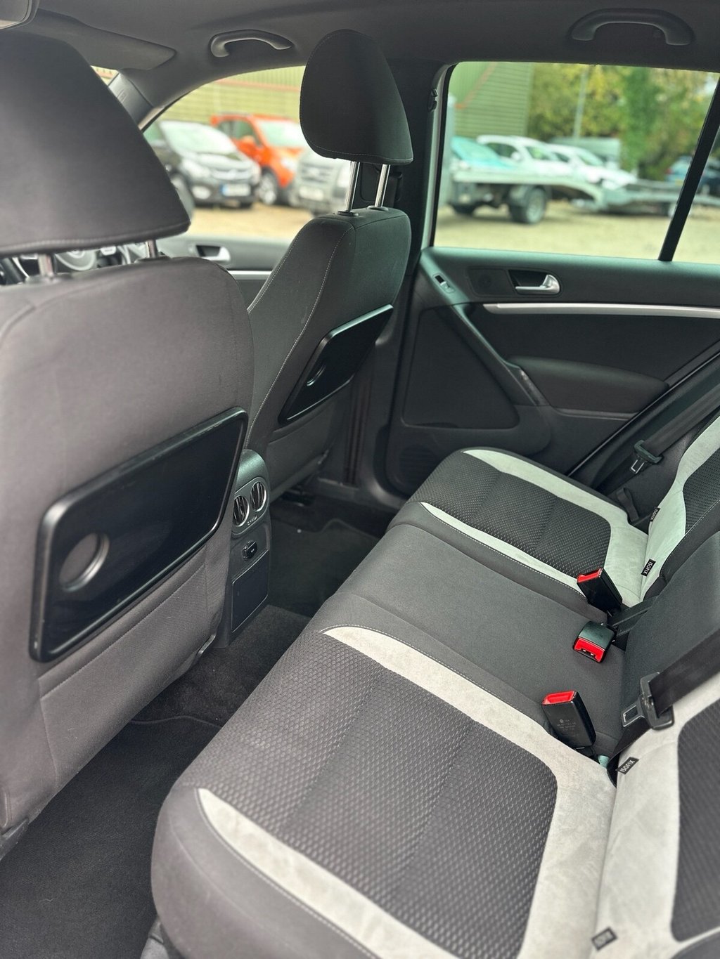 Used Volkswagen Tiguan 2013 for sale - 76333653: Photo 38