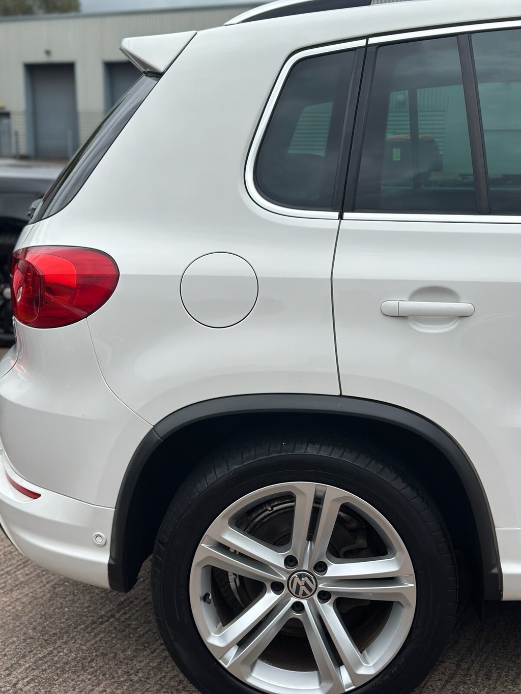 Used Volkswagen Tiguan 2013 for sale - 76333653: Photo 4