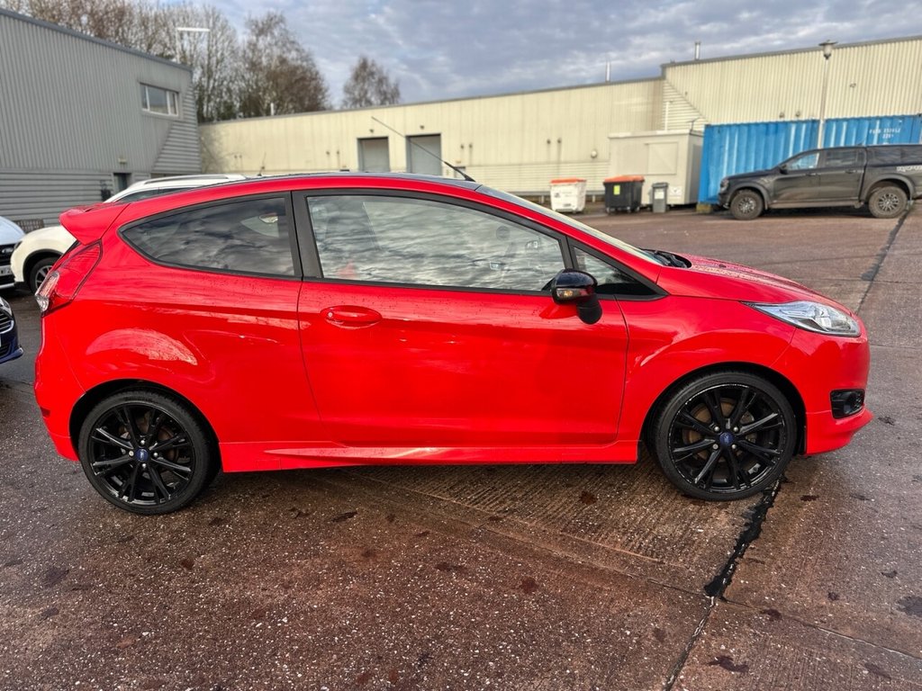 Used Ford Fiesta 2016 for sale - 76698732: Photo 12