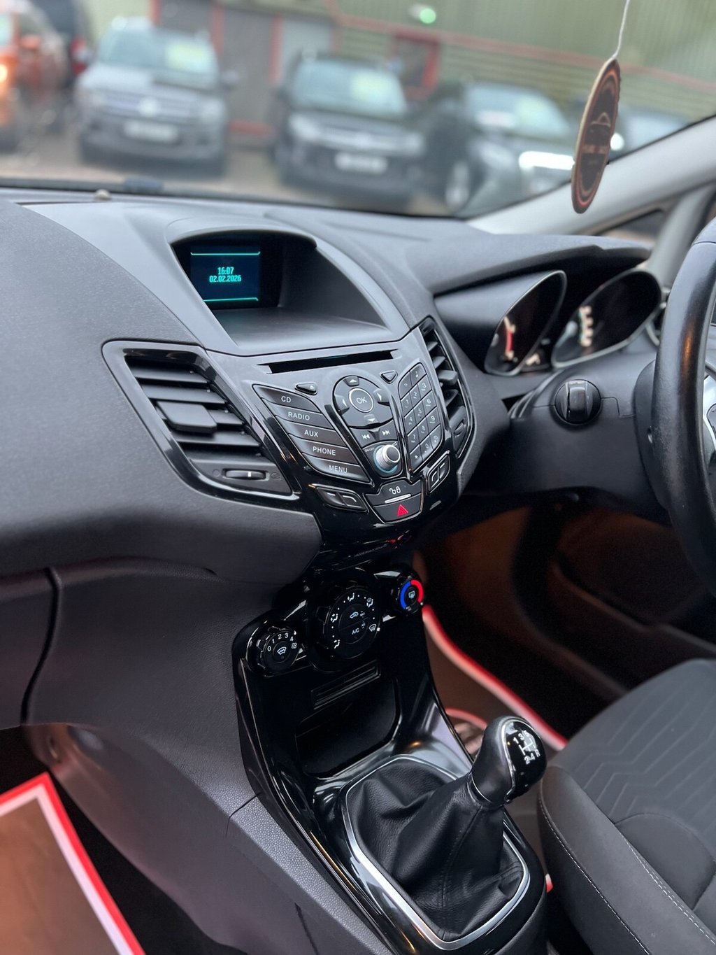 Used Ford Fiesta 2015 for sale - 77672698: Photo 40