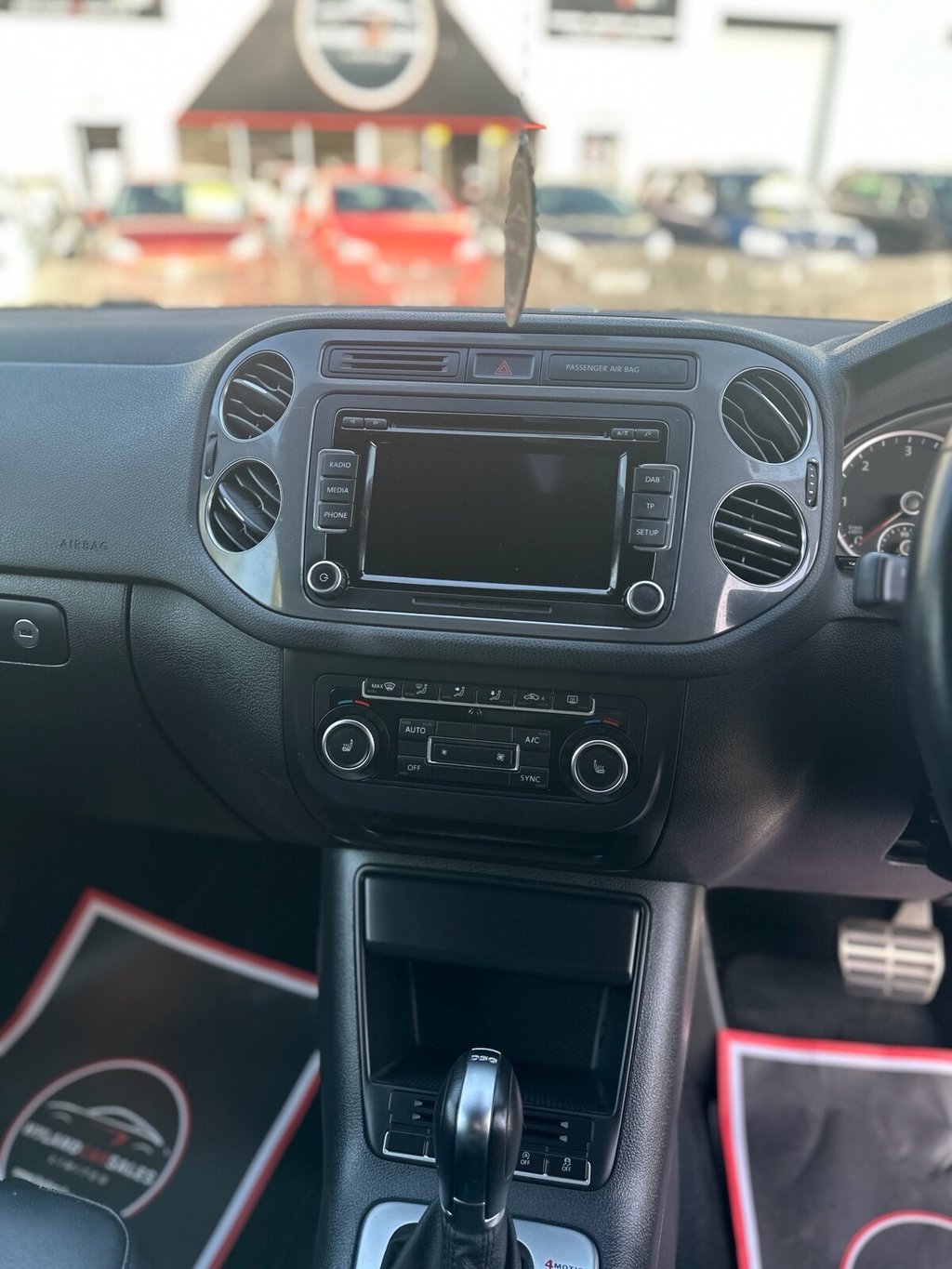 Used Volkswagen Tiguan 2014 for sale - 78167402: Photo 25