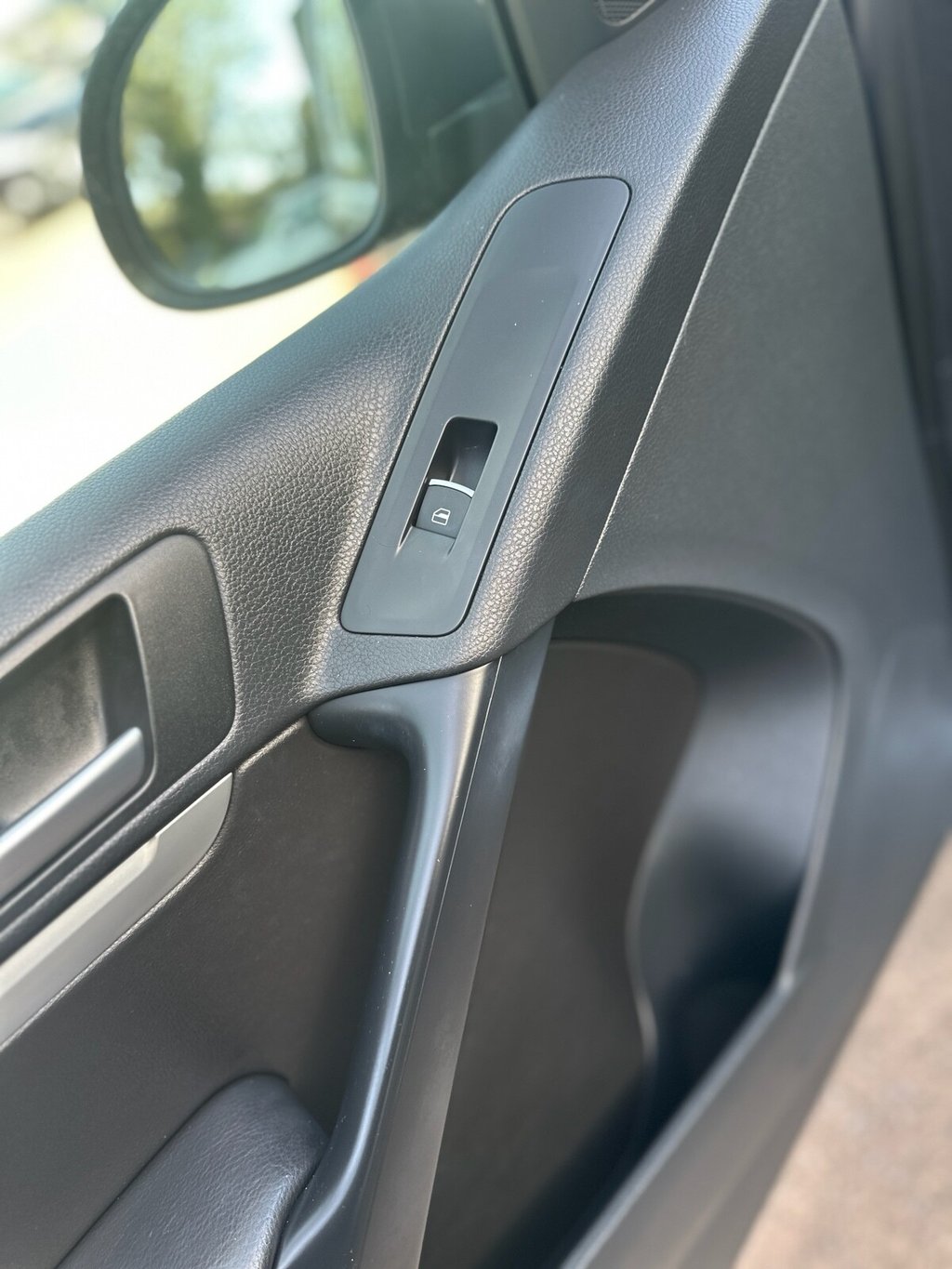 Used Volkswagen Tiguan 2014 for sale - 78167402: Photo 43