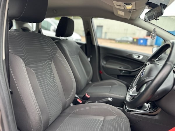 Used Ford Fiesta 2017 for sale - 76267365: Photo 17