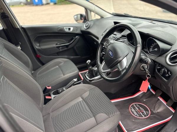 Used Ford Fiesta 2017 for sale - 76267365: Photo 18