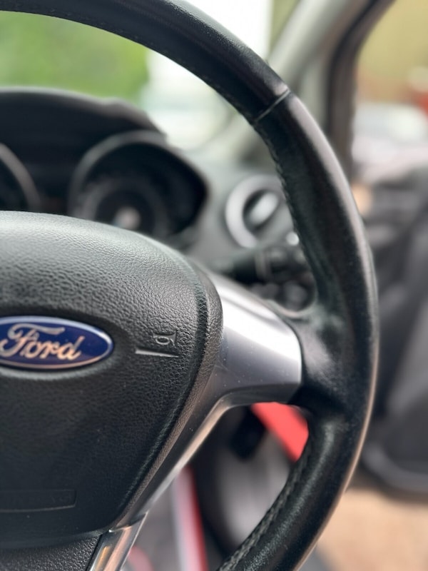 Used Ford Fiesta 2017 for sale - 76267365: Photo 30