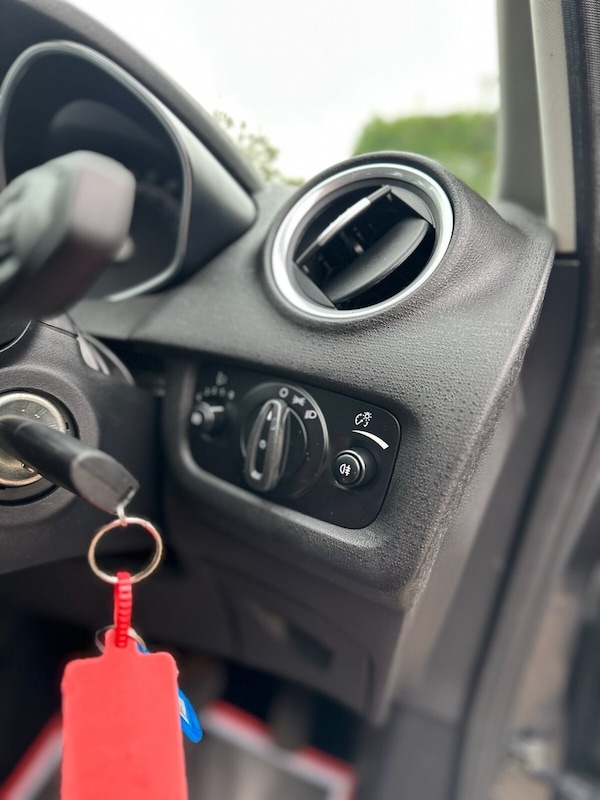 Used Ford Fiesta 2017 for sale - 76267365: Photo 31