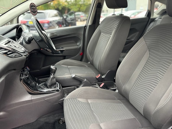 Used Ford Fiesta 2017 for sale - 76267365: Photo 39
