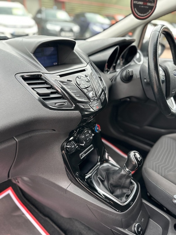 Used Ford Fiesta 2017 for sale - 76267365: Photo 41