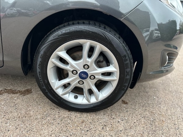 Used Ford Fiesta 2017 for sale - 76267365: Photo 47