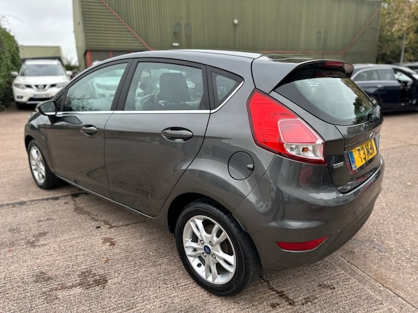 Used Ford Fiesta 2017 for sale - 76267365: Photo 8