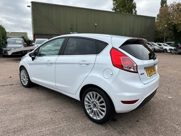 Used Ford Fiesta 2014 for sale - 76132903: Photo 10