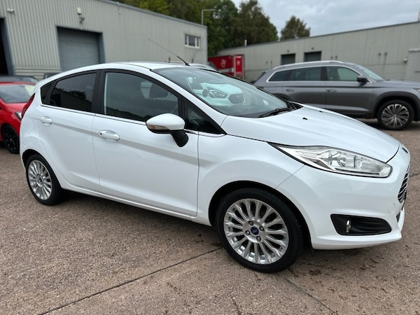 Used Ford Fiesta 2014 for sale - 76132903: Photo 14