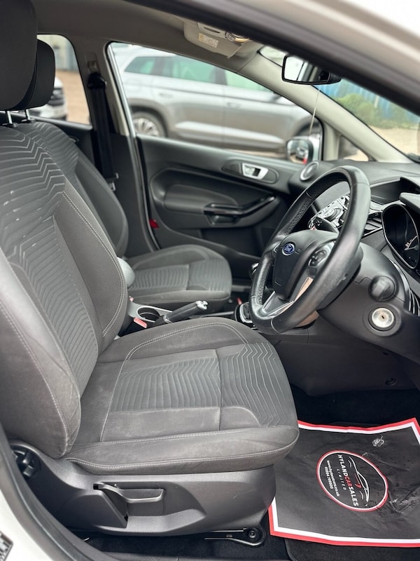 Used Ford Fiesta 2014 for sale - 76132903: Photo 21
