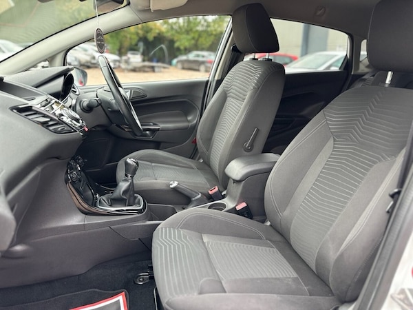 Used Ford Fiesta 2014 for sale - 76132903: Photo 40