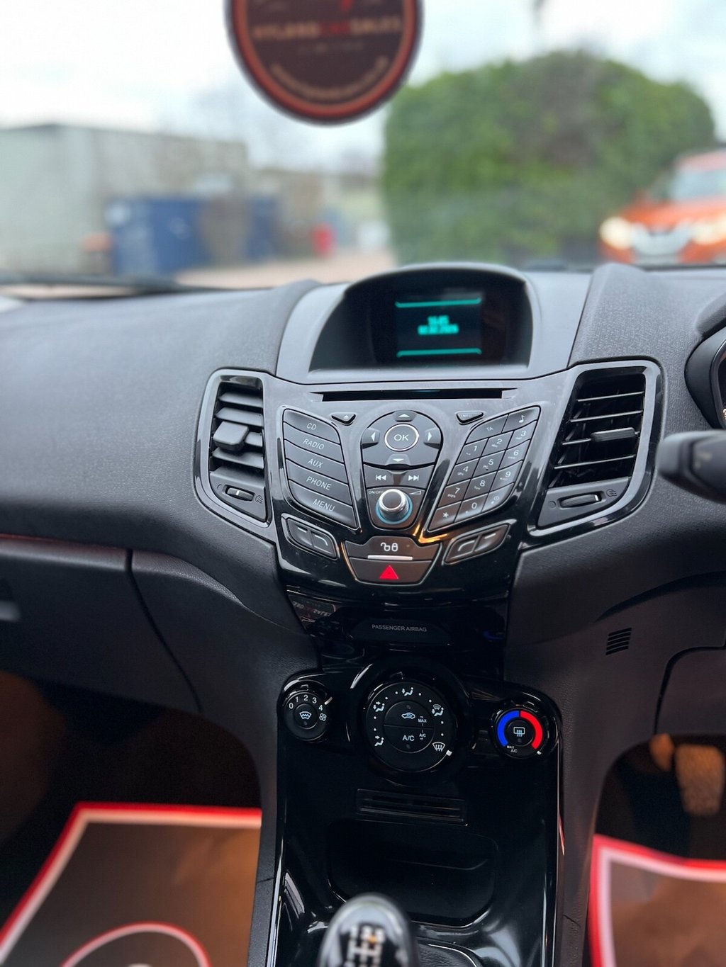 Used Ford Fiesta 2015 for sale - 77408496: Photo 24