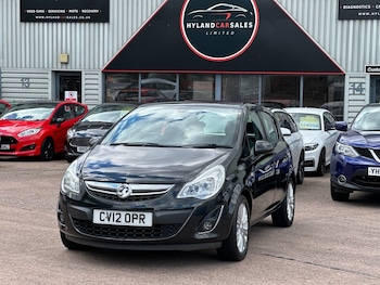 Vauxhall - Corsa
