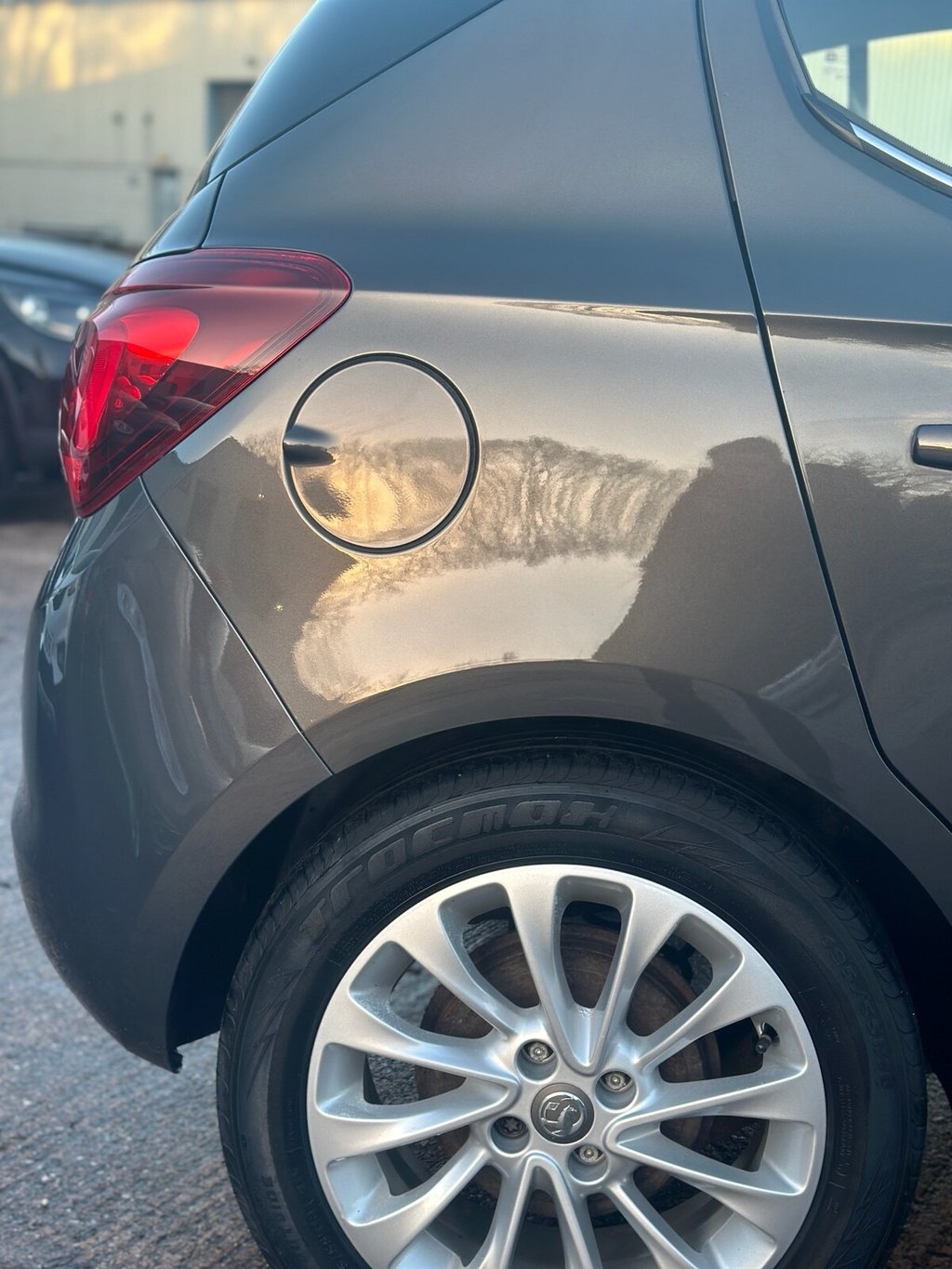 Used Vauxhall Corsa 2015 for sale - 76900637: Photo 4