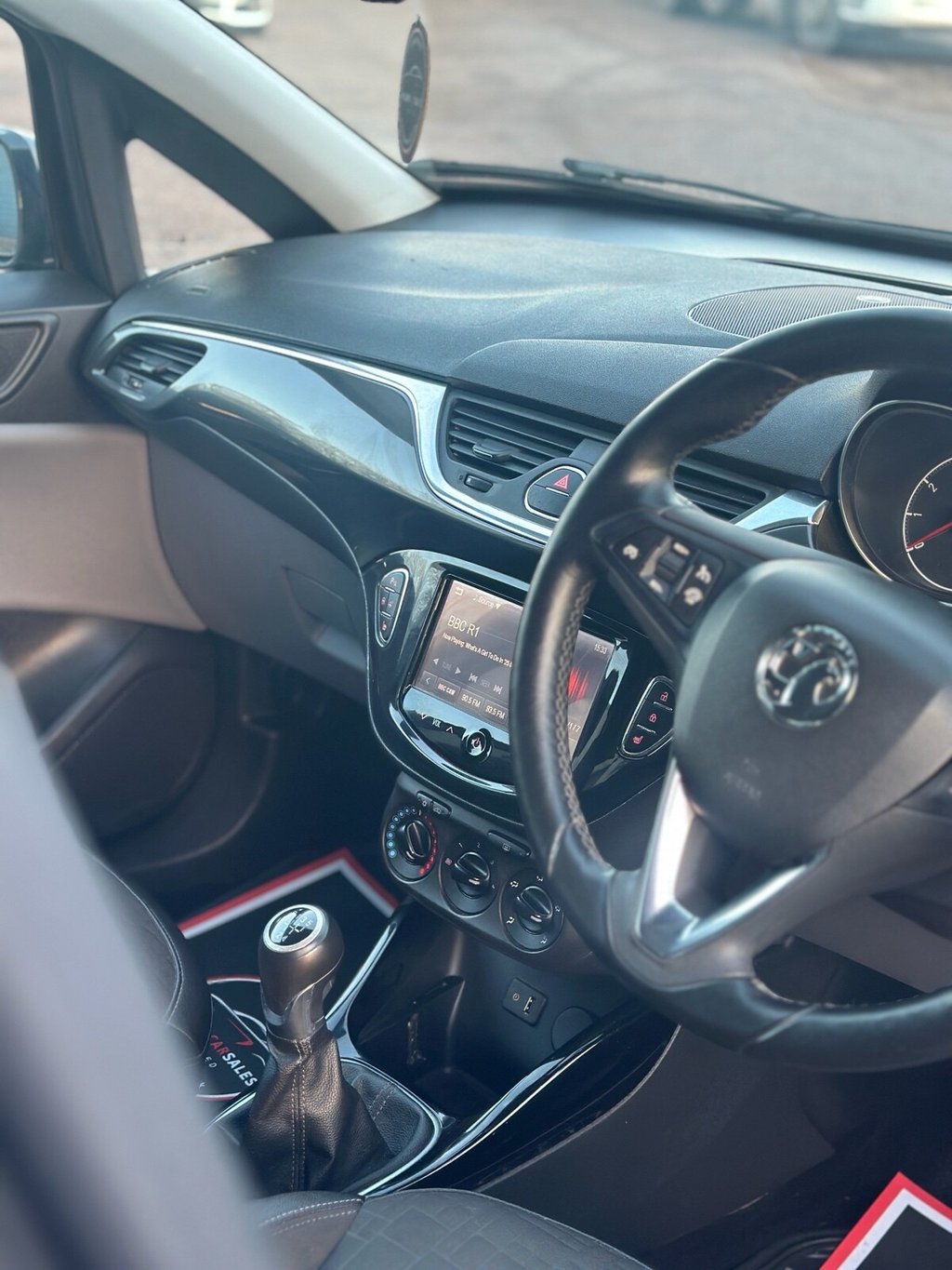 Used Vauxhall Corsa 2015 for sale - 76900637: Photo 5