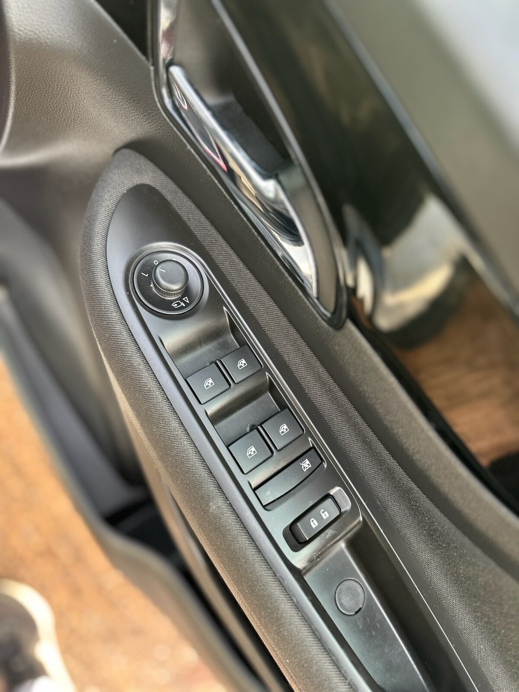 Used Vauxhall Mokka X 2018 for sale - 76909999: Photo 32