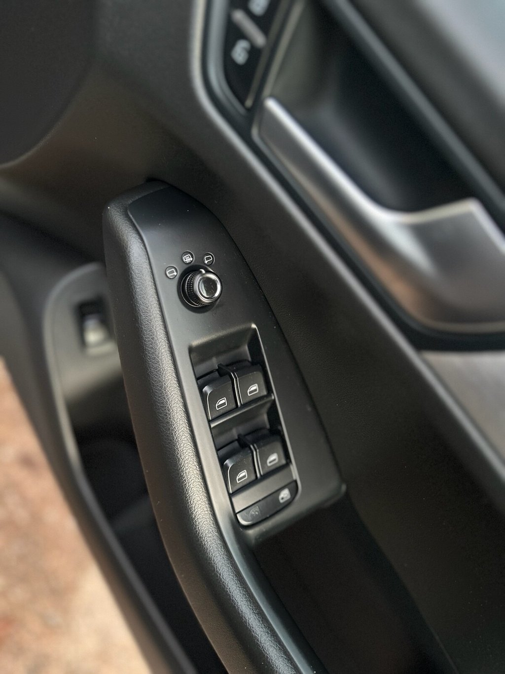 Used Audi Q5 2012 for sale - 76820897: Photo 33