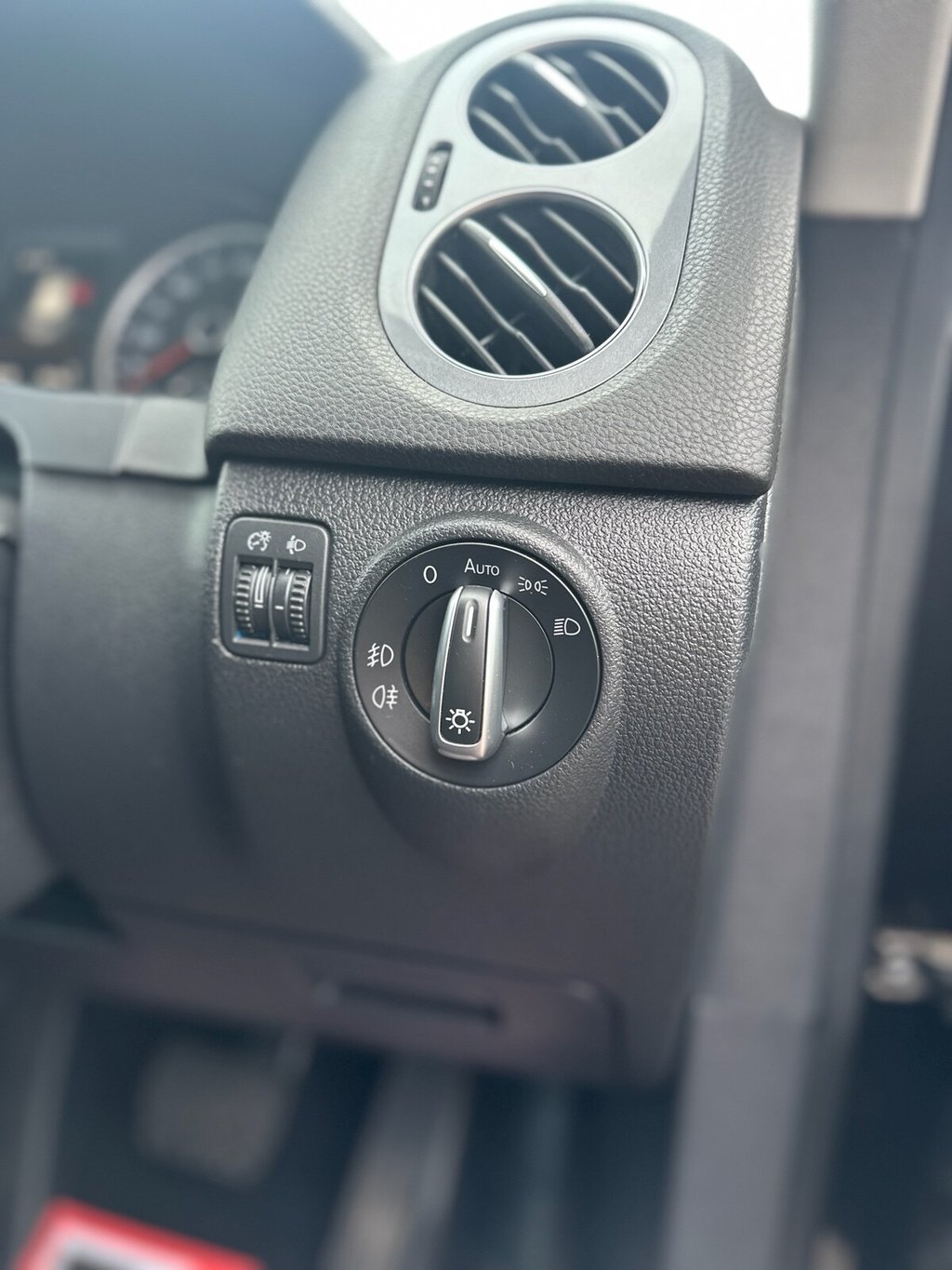 Used Volkswagen Tiguan 2016 for sale - 76345587: Photo 30