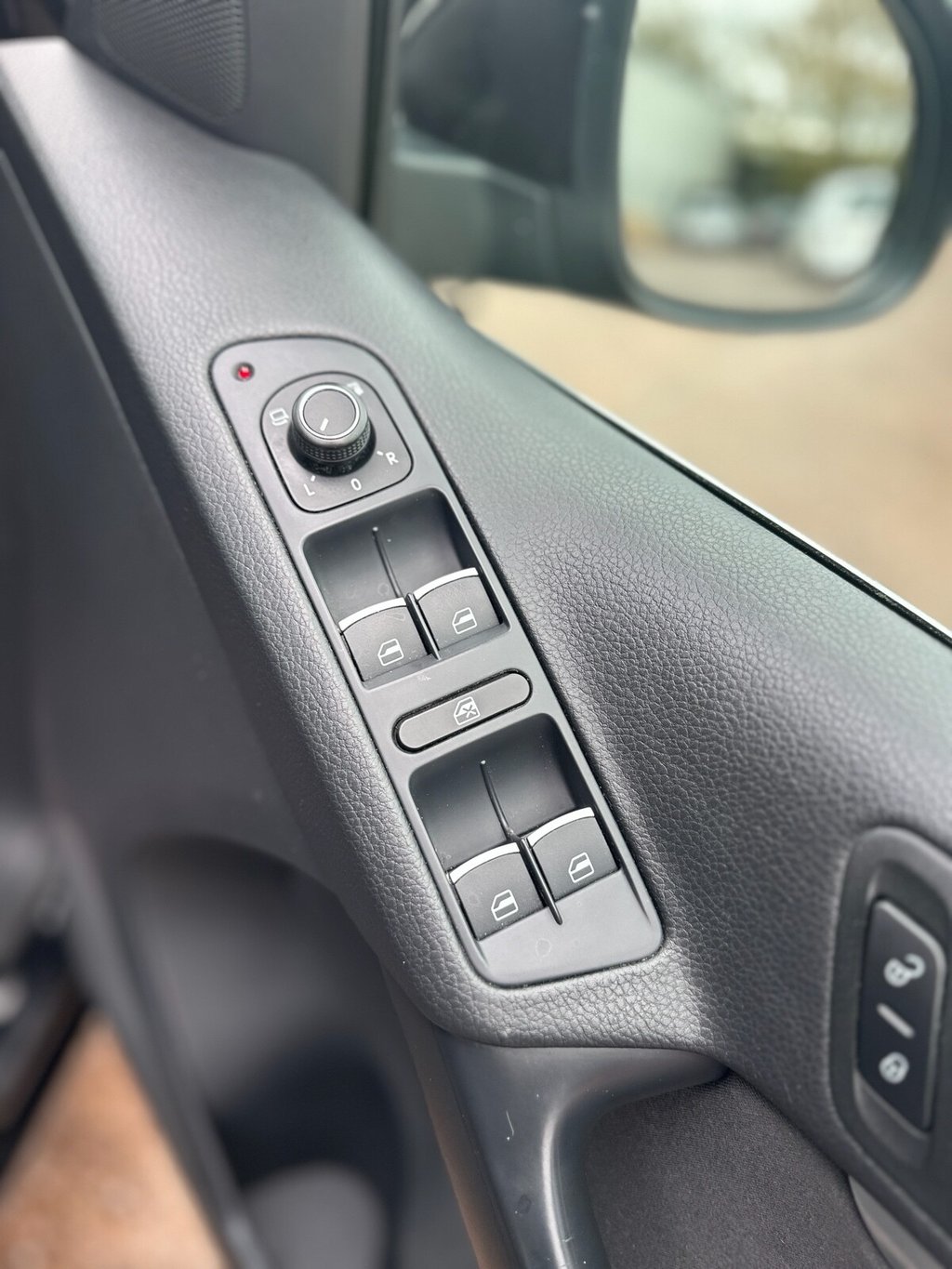 Used Volkswagen Tiguan 2016 for sale - 76345587: Photo 31