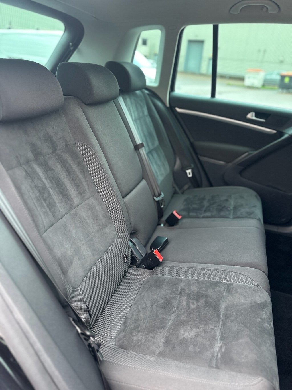 Used Volkswagen Tiguan 2016 for sale - 76345587: Photo 32