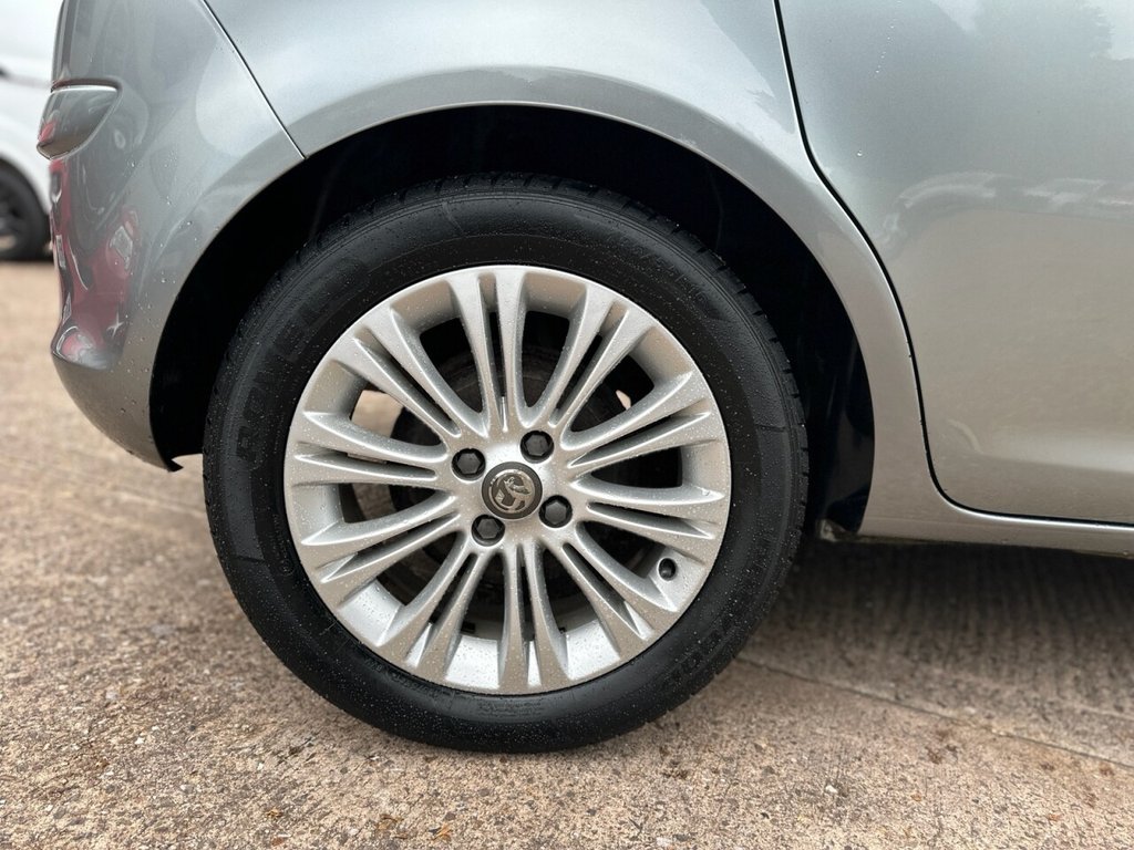 Used Vauxhall Corsa 2013 for sale - 76029334: Photo 46