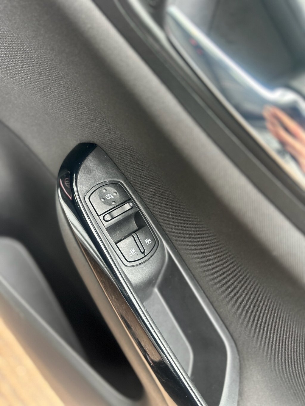 Used Vauxhall Corsa 2018 for sale - 77520802: Photo 29