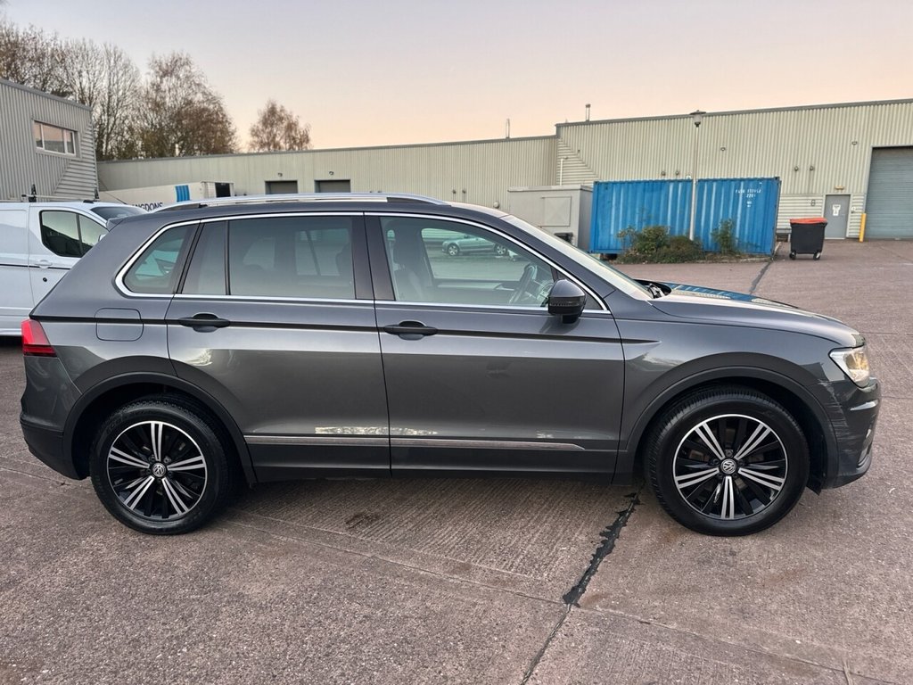 Used Volkswagen Tiguan 2018 for sale - 76711314: Photo 14