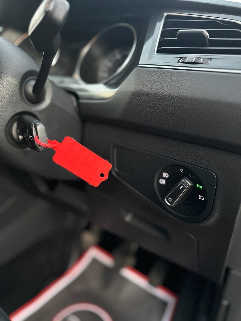 Used Volkswagen Tiguan 2018 for sale - 76711314: Photo 28