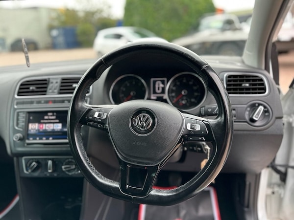 Used Volkswagen Polo 2017 for sale - 76132860: Photo 24