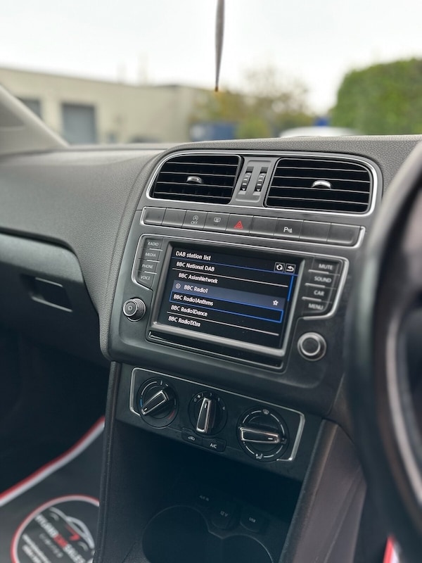 Used Volkswagen Polo 2017 for sale - 76132860: Photo 25