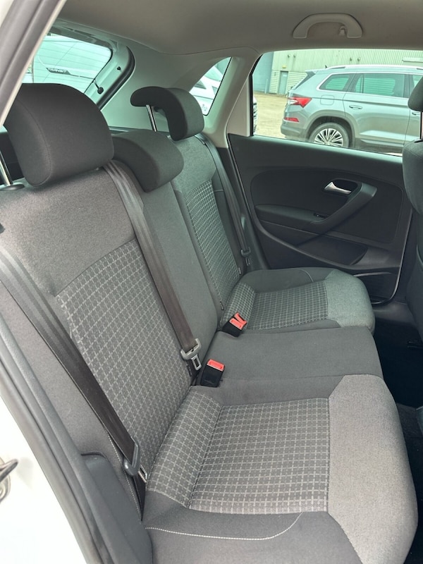 Used Volkswagen Polo 2017 for sale - 76132860: Photo 34