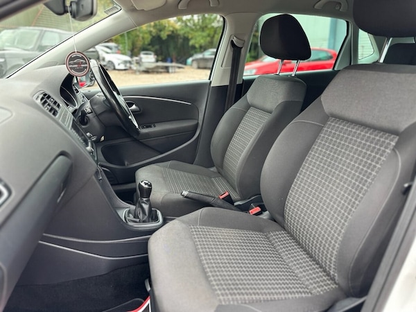 Used Volkswagen Polo 2017 for sale - 76132860: Photo 41