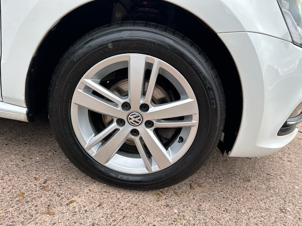 Used Volkswagen Polo 2017 for sale - 76132860: Photo 50
