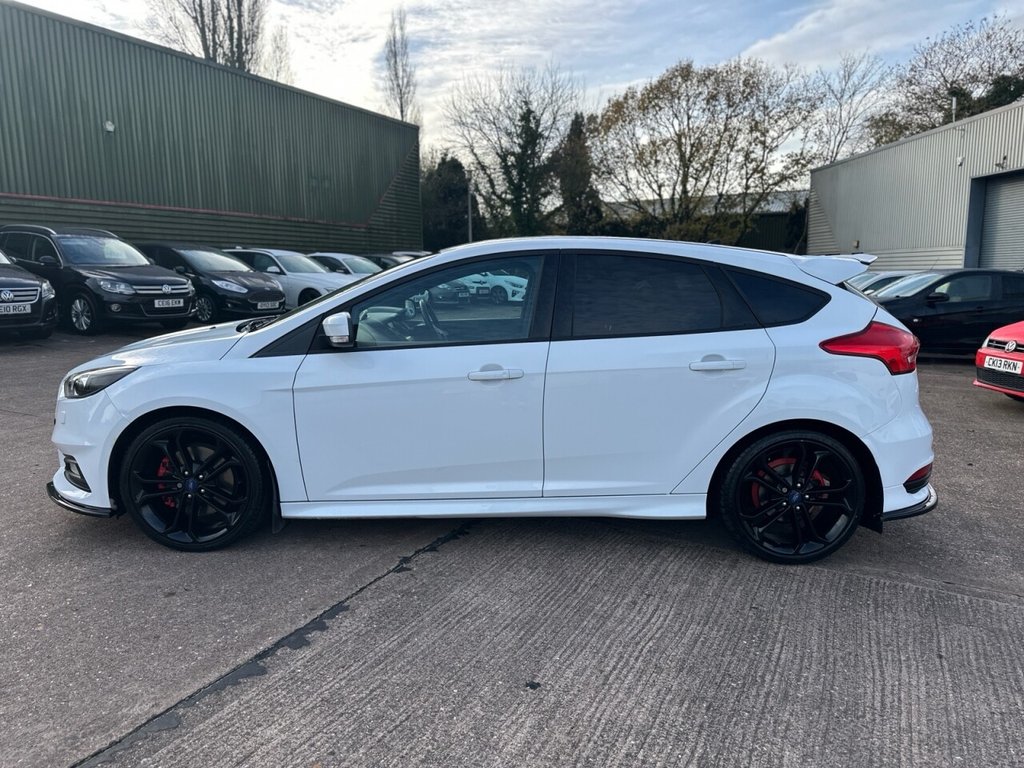 Used Ford Focus 2016 for sale - 76703758: Photo 11