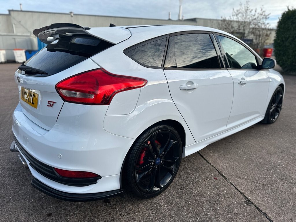 Used Ford Focus 2016 for sale - 76703758: Photo 14