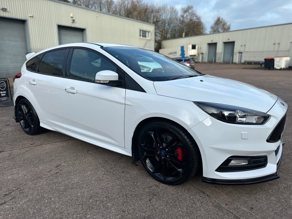 Used Ford Focus 2016 for sale - 76703758: Photo 16
